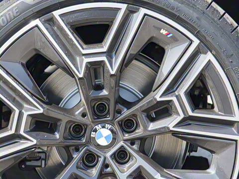 2025�� 530Li ������ M�˶���װ