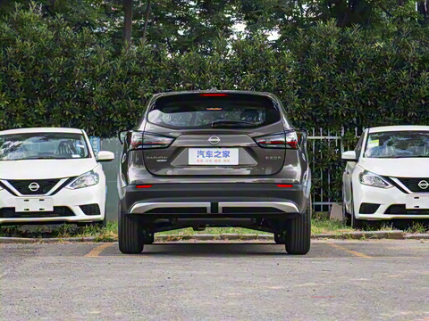 2025�� �Ŀ� ���� 2.0L CVT XV+���Ȱ�