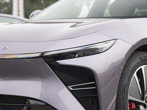 2025�� ���� Ultra �����콢