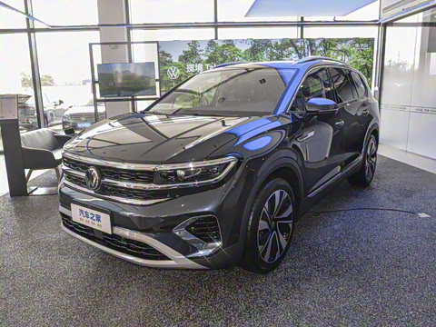 2025�� 380TSI ���������Ѿ�Pro  ������ 7��