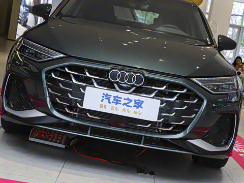 2025�� A3L Limousine 35TFSI �ɳ������� +������ѡ��