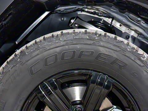 2025�� 2.0T ������