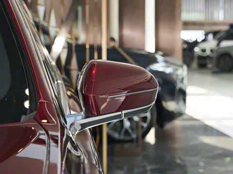 2023�� 740Li ������ M�˶���װ