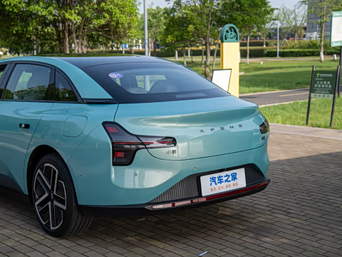 2025�� 502 ������ Max