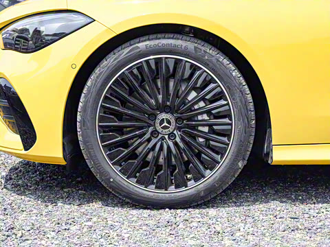 2025�� CLE 300 4MATIC �����ͽ��ܳ�