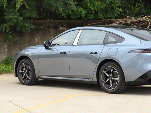 2025�� ���� 550AirѲ����