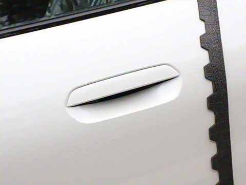 2024�� E ������