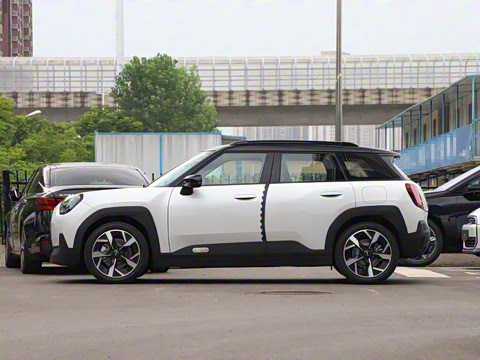 2024�� E ������