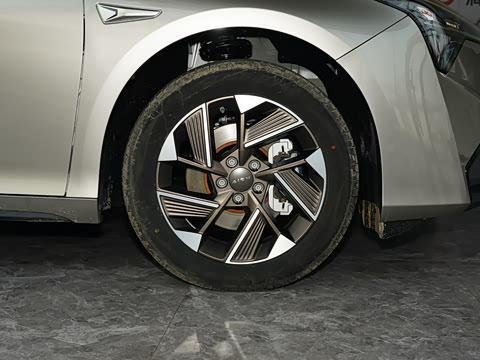 2025�� ������ 52.998kWh