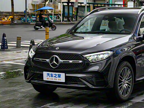 2024�� �Ŀ� GLC 300 L 4MATIC ������ 5��