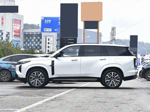 2025�� 180km Ultra ���������״��