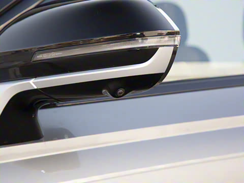 2025�� ���ܰ� 1.6T ��+������