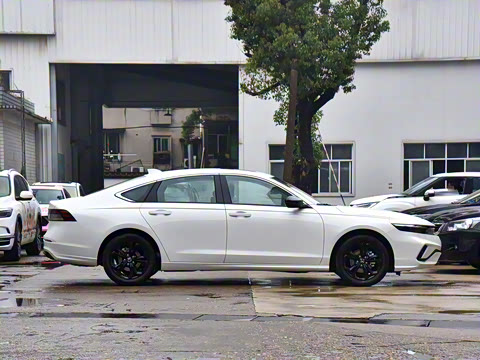 2025�� �˶�ϵ�� 260TURBO ������