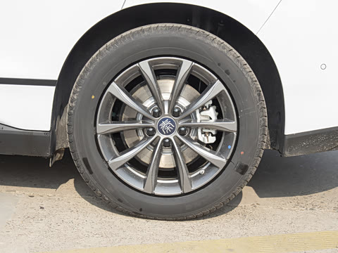 2025�� EV 470KM������