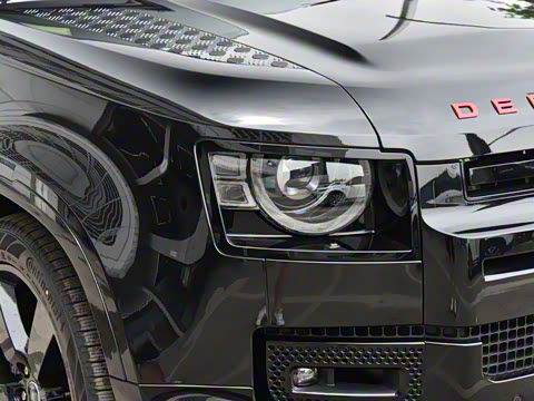 2025�� 90 5.0T V8