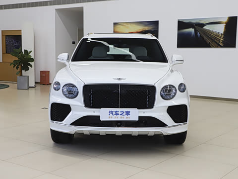 2024�� 4.0T V8 ������