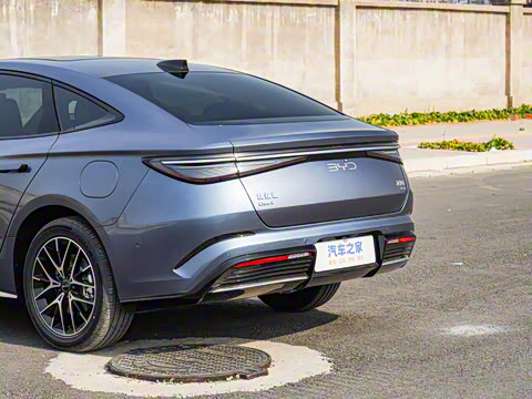 2025�� �Ǽݰ� DM-i 1.5L 125km ������