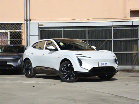 2024�� Pro+���̰�