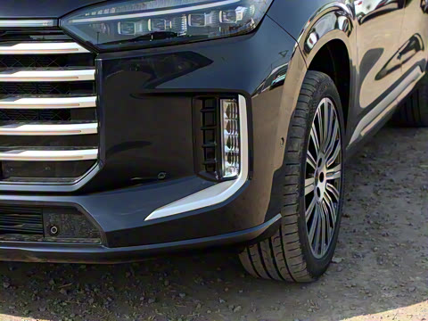 2025�� 180 ��������Ultra���� 6��