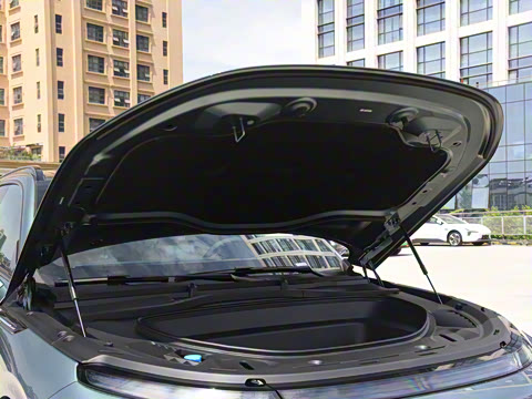 2025�� 680 ������������ Max