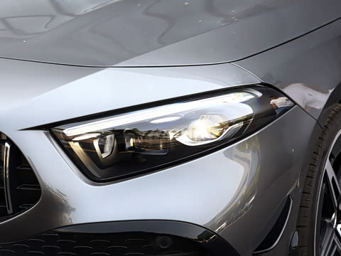 2025�� �Ŀ� AMG A 35 L 4MATIC