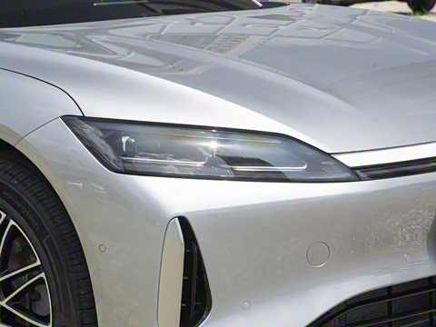 2025�� 260������������