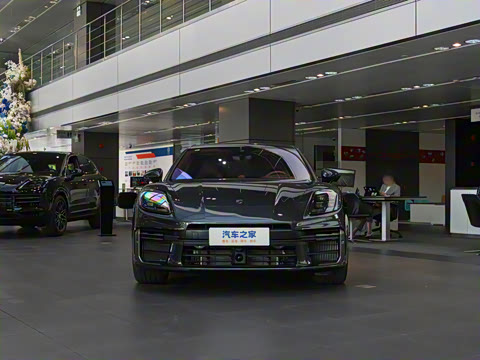 2024�� Panamera Turbo E-Hybrid 4.0T