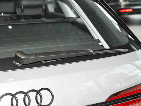 2025�� Avant 45 TFSI ��̽�ռ�