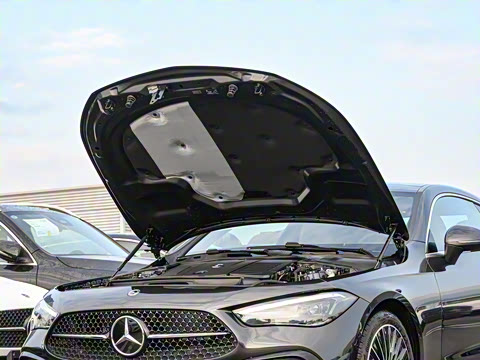 2025�� CLE 260 ���ܳ�