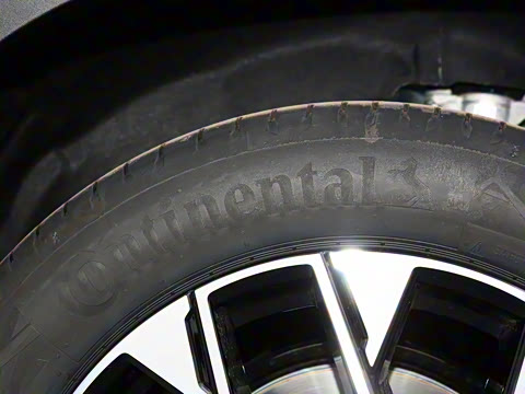 2024�� GLC 260 L 4MATIC ������ 5��