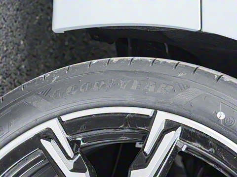 2025�� 225L M�˶���ҹ��װ