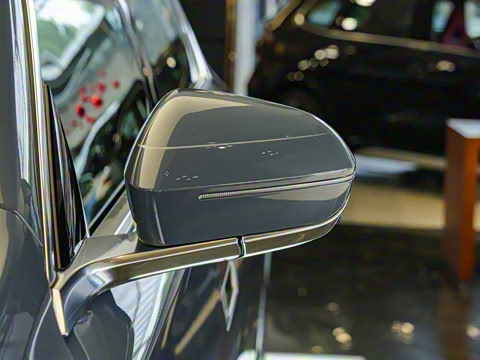 2023�� 740Li ������ ������װ