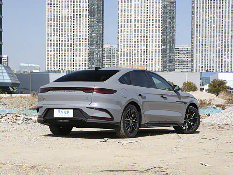 2025�� EV �Ǽݰ� 506KM�����