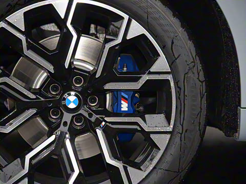 2025�� xDrive30L ������ M�˶���װ