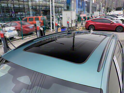 2025�� ̽��L 330TSI ������ӢCity��