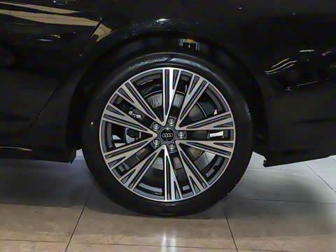 2025�� �Ŀ� 45 TFSI ��ѡ������