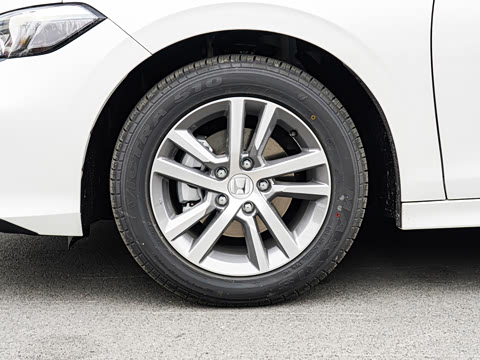 2025�� 240TURBO CVT ��ȤPlus