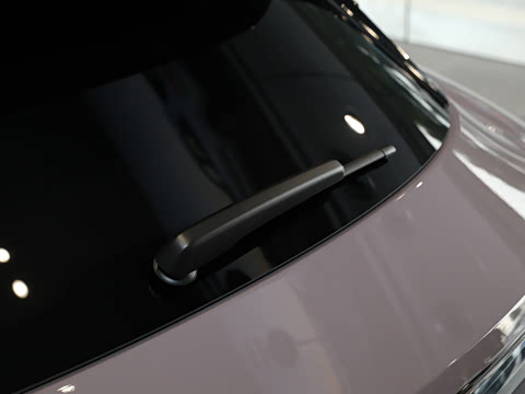 2024�� Taycan 4 Cross Turismo