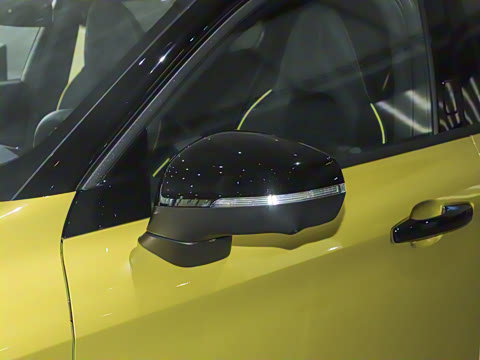 2025�� 03+ 2.0TD �Զ�Ԧ���