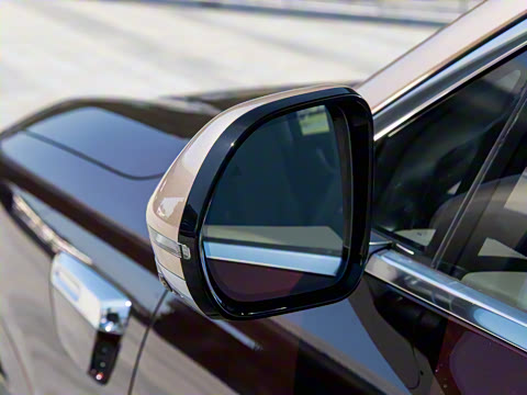 2025�� ���� Ultra�� 52kWh 6����