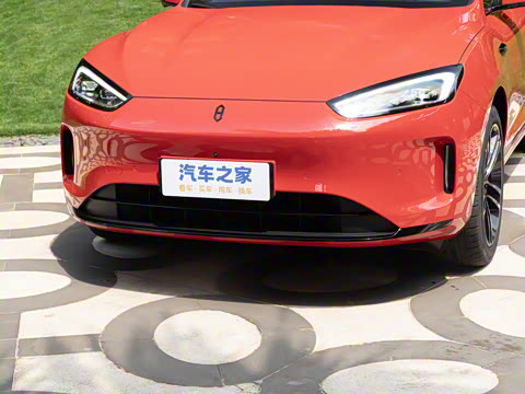 2025�� ����   Ultra ������