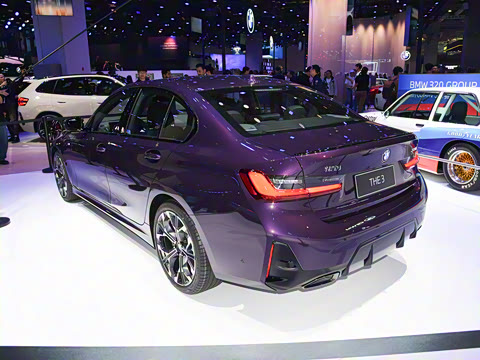 2025�� 330i 50����������