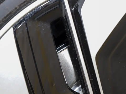 2025�� 210Ultra���Ȱ� 5��