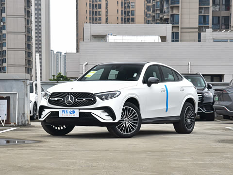 2025�� �Ŀ� GLC 300 4MATIC ����SUV