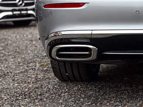 2025�� �Ŀ� S 680 4MATIC