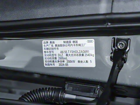 2025�� allroad quattro ̽���� 55 TFSI ����ԽҰ��