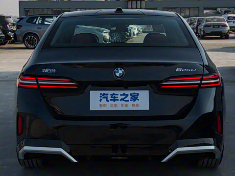 2025�� 525Li M�˶���װ