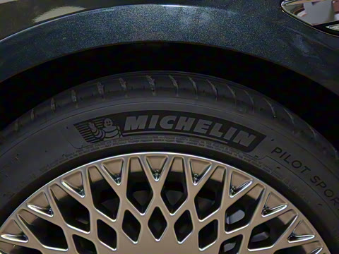 2024�� 2.5T �����콢��