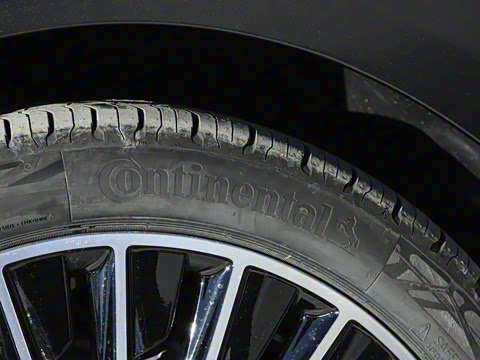 2025�� CLE 260 ���ܳ�