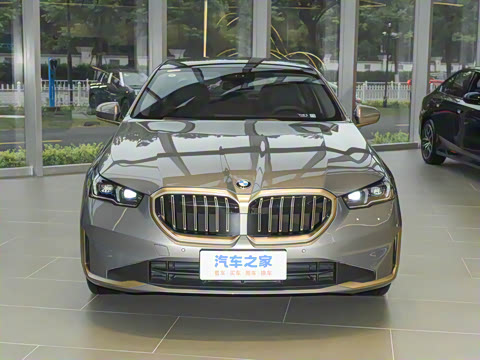 2025�� 530Li ������ ������װ